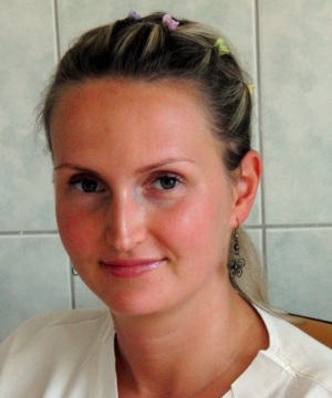 Eva Hrdličková - wrap tying lecturer